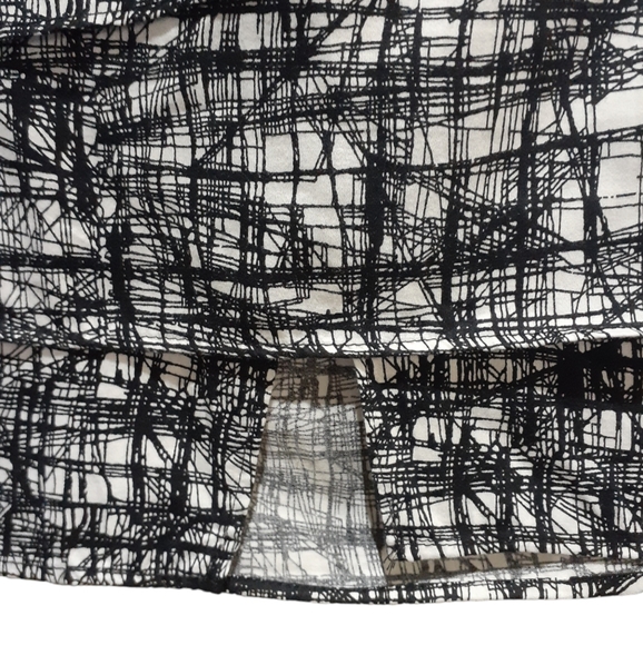 Dalia Collection Women's Mini Skirt Black & White Graphic Print Layers Size 8 - Picture 4 of 8